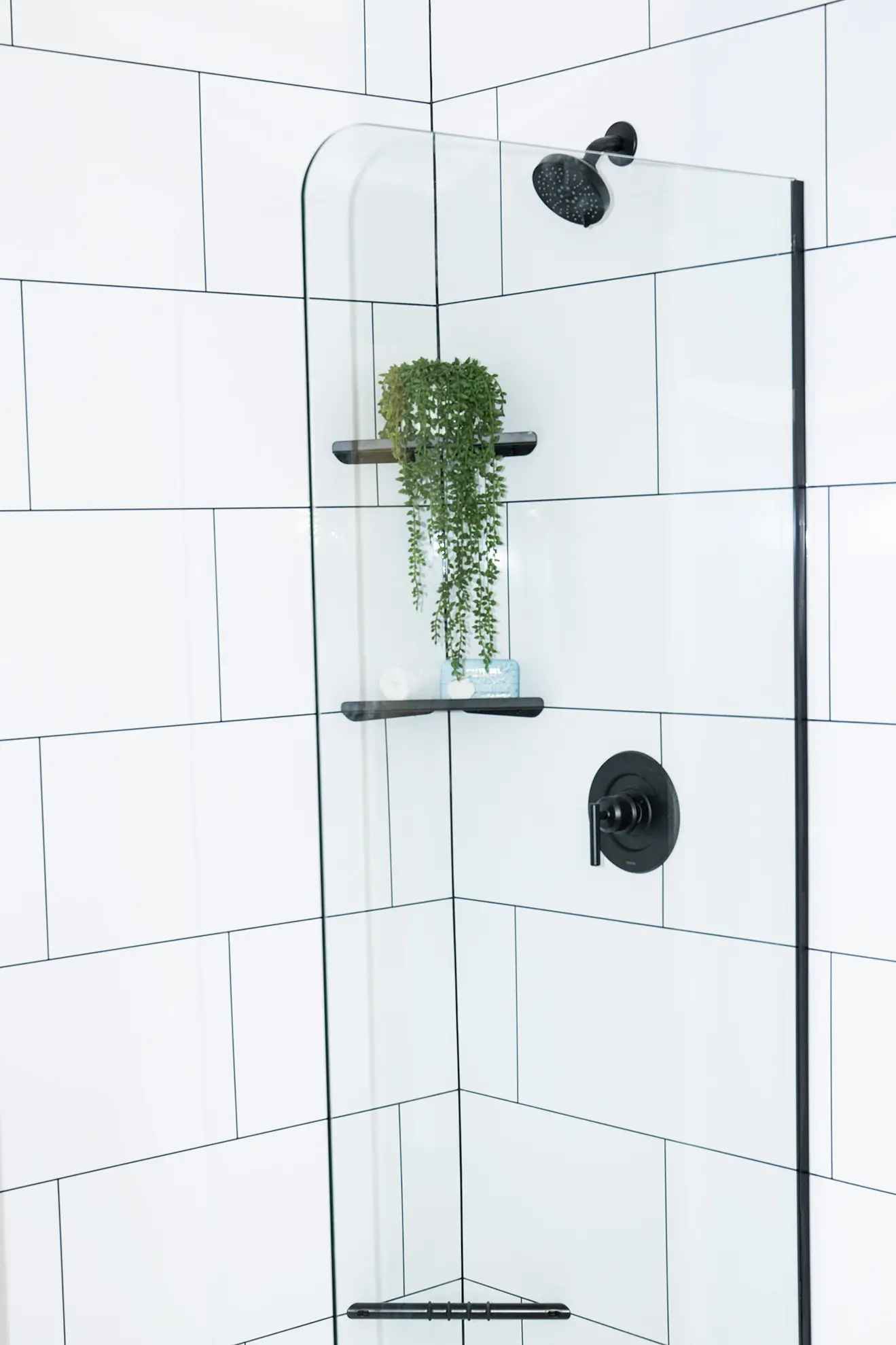 Vinyl Shower surround with etched tile look
